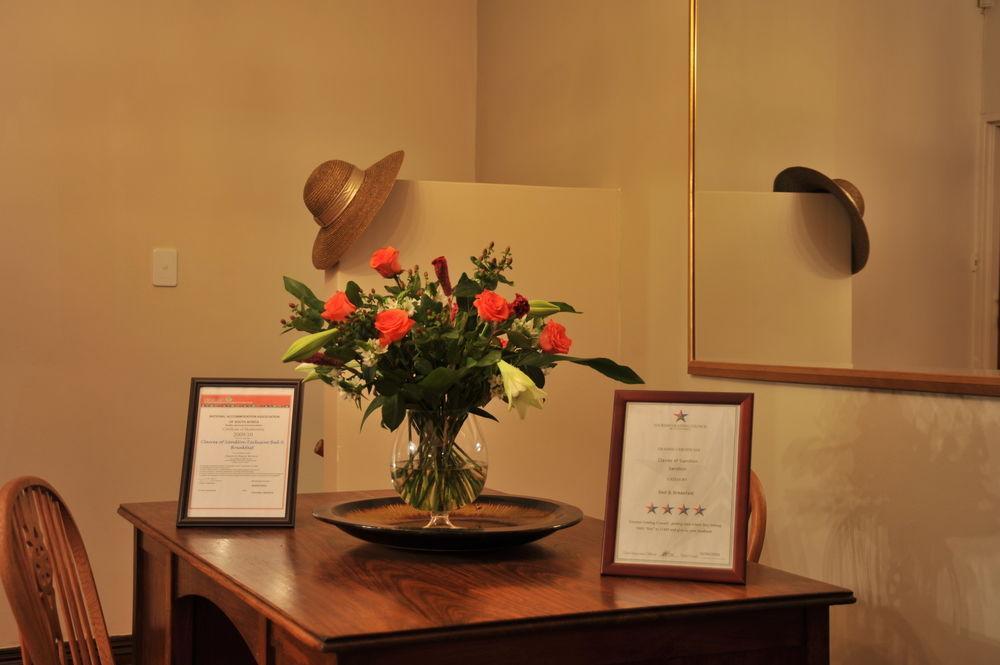 Claires Of Sandton Luxury Guest House Johannesburg Ngoại thất bức ảnh